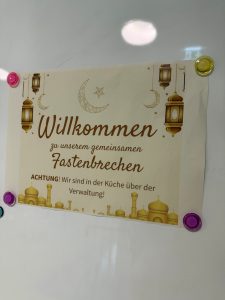 buntes Plakat zum Bremer Jugendpreis 2026